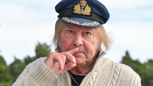 Danny, 82, säväyttää arkityylissä
