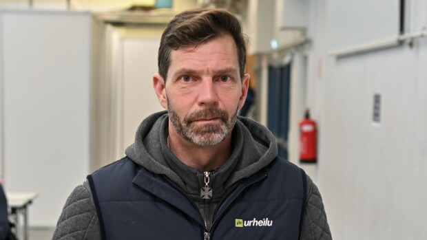 Järjetöntä! Janne Ahonen, 47, leikki hengellään – ”Meitä hulluja näköjään on”