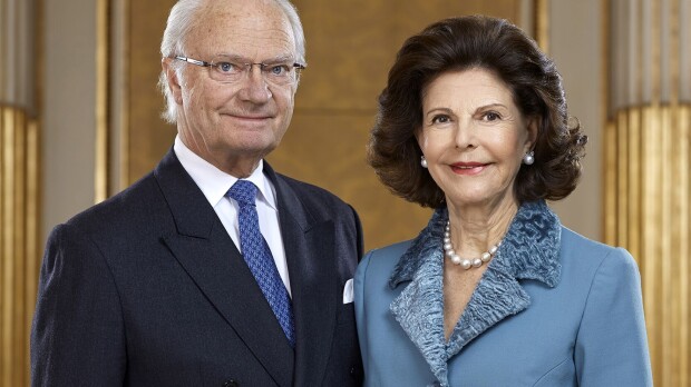 Ruotsin kuninkaallisten lomakuvat lävähtivät julki!