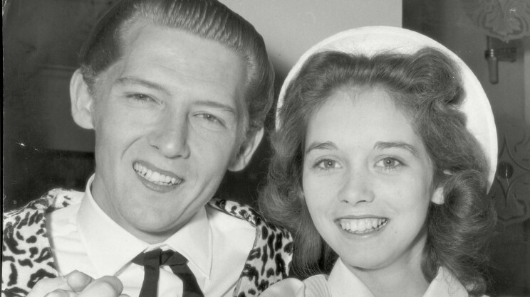 Supertähti Jerry Lee Lewis manipuloi 13-vuotiaan serkkunsa lapsimorsiamekseen
