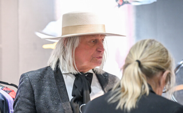 Rättikauppa kävi kuumana! Jukka Rintala ja Matti-rakas rehkivät messuilla – paparazzikuvat!