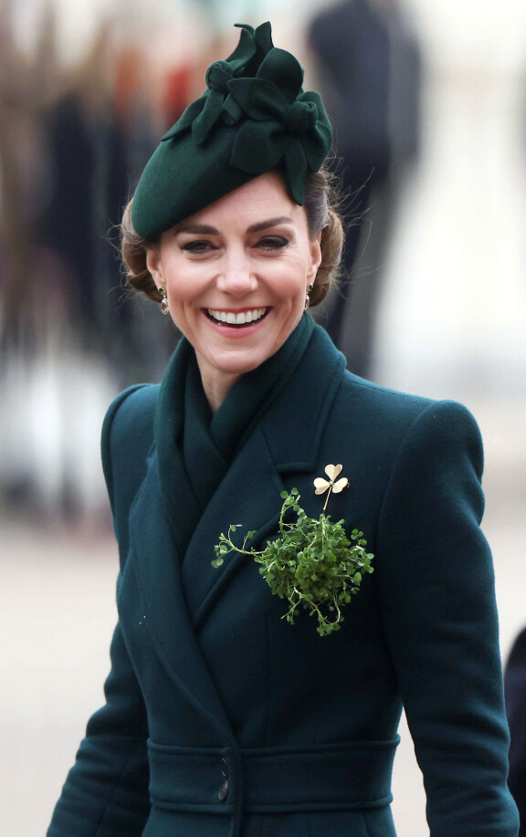 Catherine on palannut kuninkaallisiin tehtäviinsä. 17. maaliskuuta hän osallistui Lontoossa St. Patrick's Dayn paraatiin.