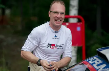 Jari-Matti Latvala täyttää 40 – salabileet paljastuivat
