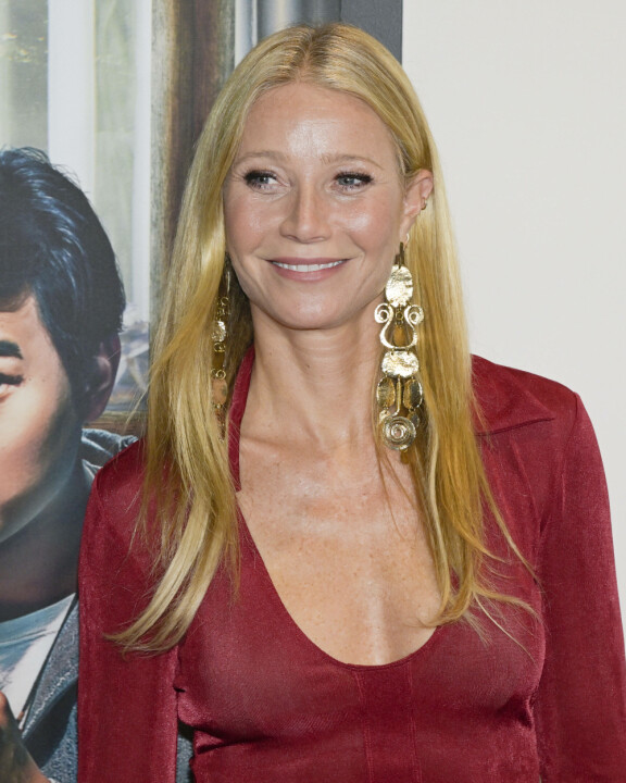 Gwyneth Paltrow nautiskelee ylihinnoiteltuja voileipiä.
