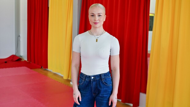 Riihimäkeläinen TikTok-tähti hukkuu treffipyyntöihin: ”Haluan alfauroksen!”