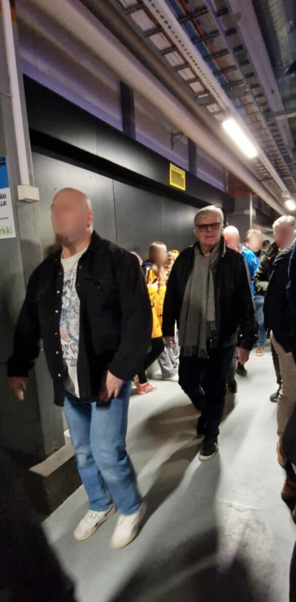 Kiekkolegenda hämmensi ottelussa
