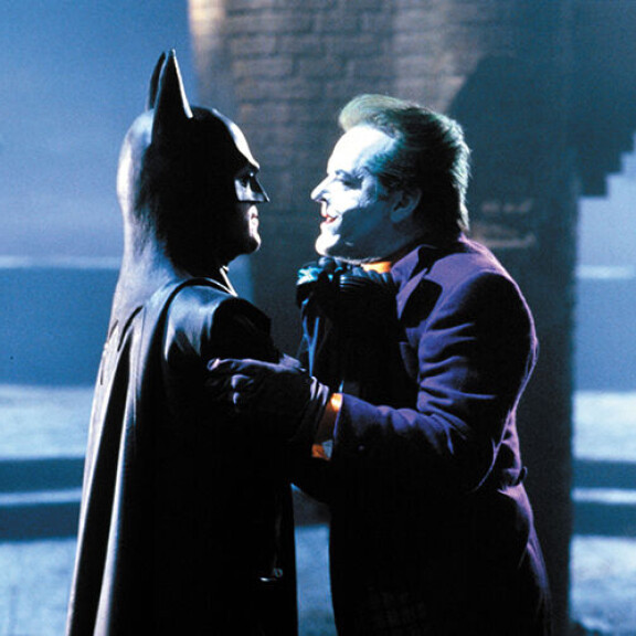 Michael Keaton lupaa Katsolle: ”Beetlejuice 2 on tulossa!” Batman Keaton & Nicholson