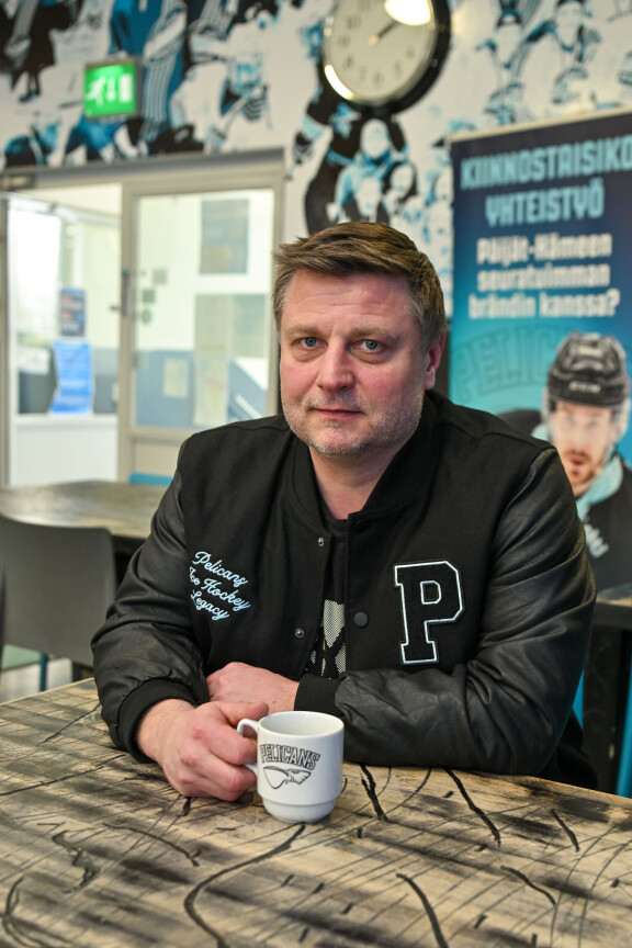Pasi Nurminen puhuu nyt suunsa puhtaaksi.