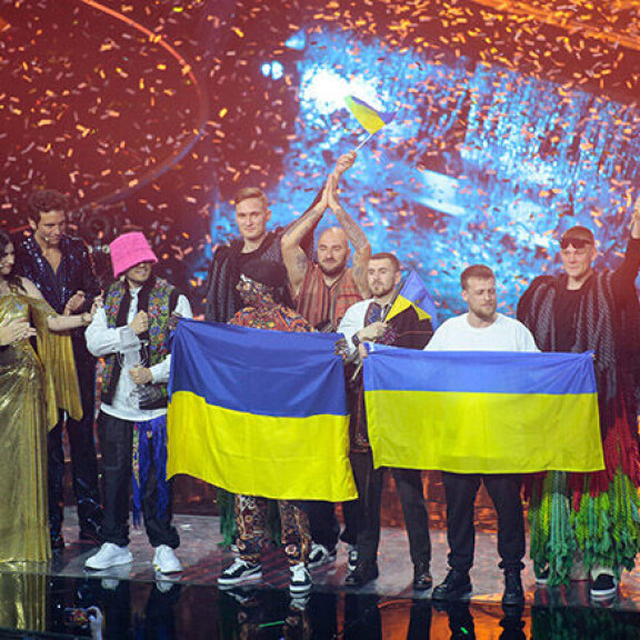 Euroviisut 2022 voitti ukrainalaisyhtye Kalush Orchesta kappaleella Stefania. Yhä jatkuvan Venäjän hyökkäyssodan takia Euroviisut järjestetään ensi vuonna Liverpoolissa, Isossa-Britanniassa. Sisäkuva
