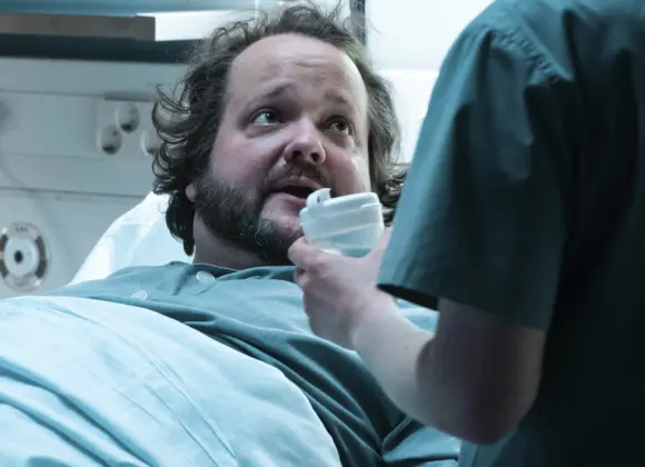 Kalle Lamberg Syke-sarjaan - tekee täysin sekopäisen roolin