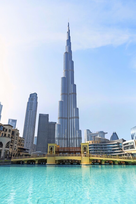 Arabiemiraateissa ei voi käydä törmäämättä Burj Khalifaan.