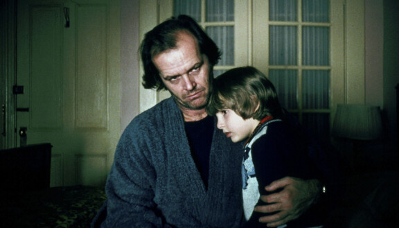 Nuori Danny Lloyd oli Hohdon ainoa näyttelijä, jota kohtaan Kubrick osoitti lempeyttä ja suojelunhalua.