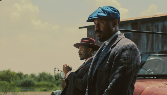Michael B. Jordan on Stack ja Smoke.