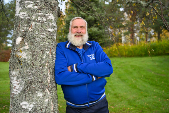Kurikan jätti tunnetaan yltiöpositiivisena hahmona.