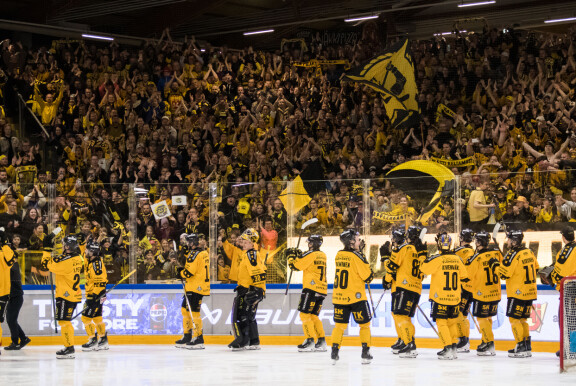 SaiPa saavutti seurahistoriansa ensimmäisen finaalipaikan hurmoksellisen kotiyleisönsä edessä.