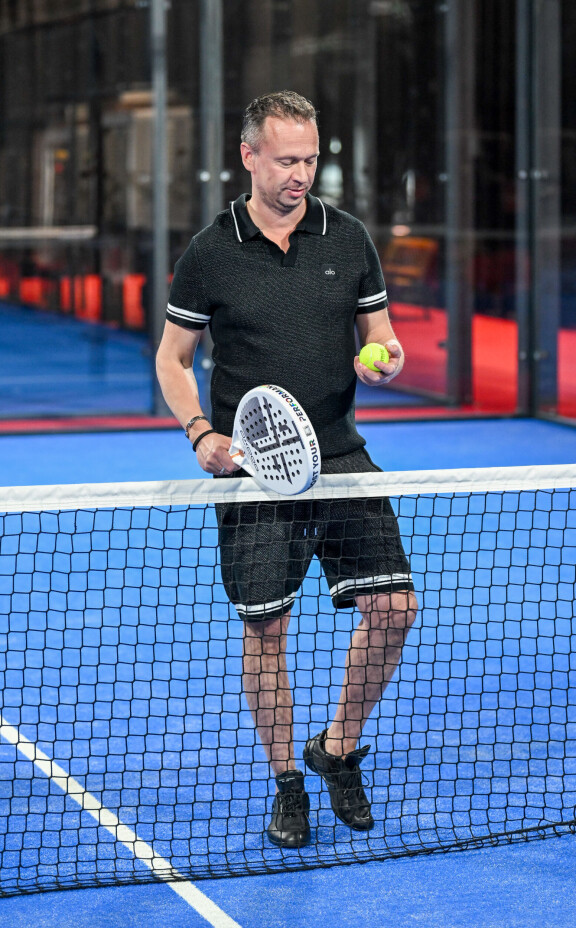 Kovana bilettäjänä tunnettu JP viihtyy nykyään baarien sijaan padel-kentillä.