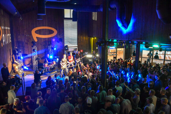 Seiskan tietojen mukaan Janne ja tumma kaunotar viihtyivät Kuusamon yössä. Kuvituskuva Rukalta vuodelta 2018.