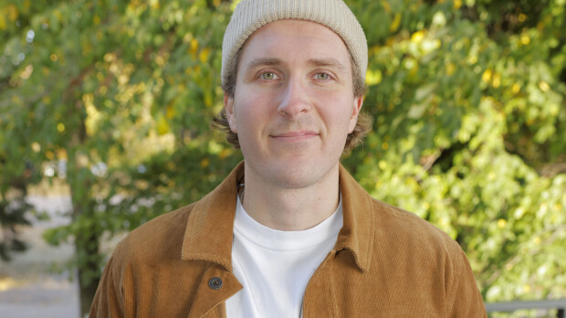 Oho! Juuso 'Köpi' Kallion nuoruustyyli yllättää – Tunnistaisitko juontajan kuvasta?