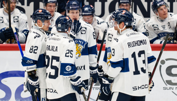 Kuluneella kaudella Leijonat ovat voittaneet EHT-turnauksista Karjala-turnauksen ja Ruotsin turnauksen.
