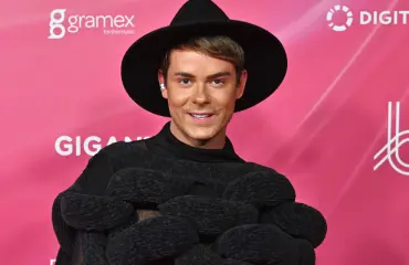 Söpöysvaroitus! Tältä näyttää Niko Saarisen uusi perheenjäsen – katso kuvat