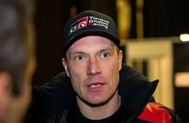 Jari-Matti Latvala ui syvissä vesissä: ”Miten selviäisin?”