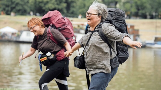 Muistatko kiroilevat seniorinaiset? Tässä ovat seuraajat