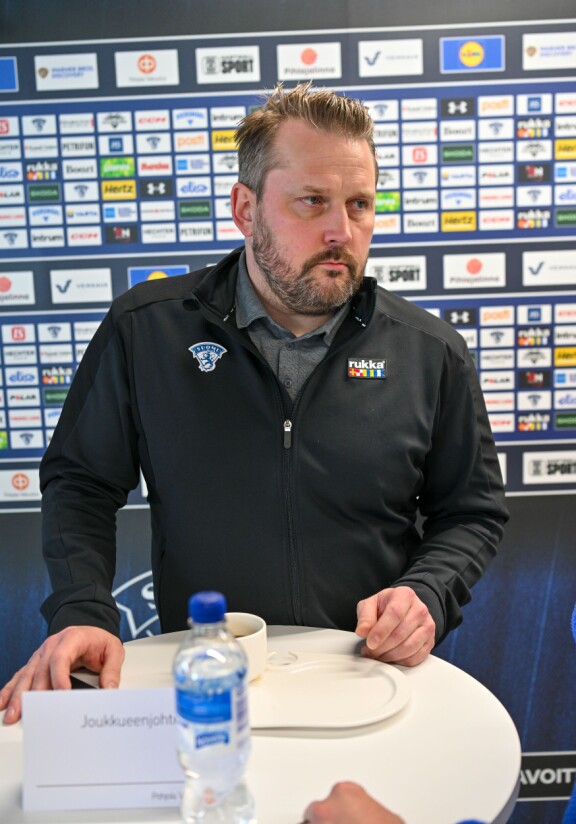 Coach Pennanen kuvattuna Seiskan MM-grillauksessa.