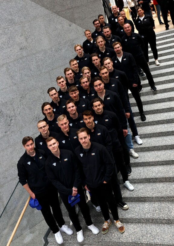 MM-leijonat esittäytyivät tiistaina Helsingissä.