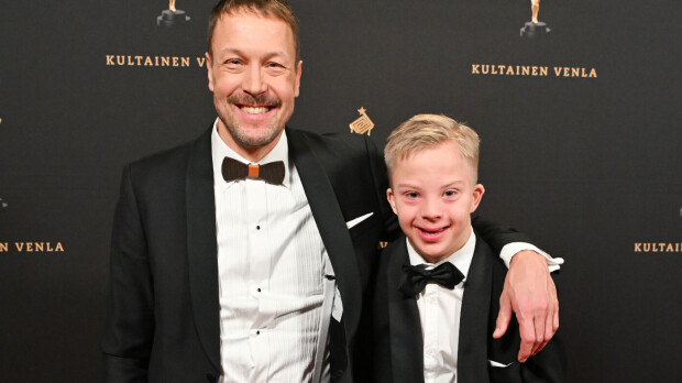 No nyt! Mikko ”Peltsi” Peltola ja Osmo yllättivät – kuvat julki!