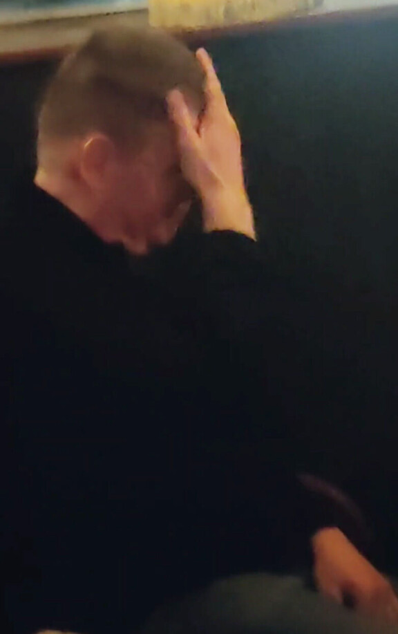 Facepalm? Ehei, Raipe se vain läpsii itseään otsalle.