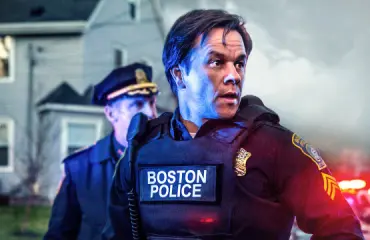 Elokuvan taustalla järkyttävä tositarina – pommi-isku repi pariskunnalta raajat