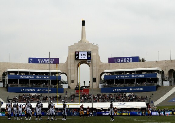 Los Angelesin vanha olympiastadion eli LA Coliseum.