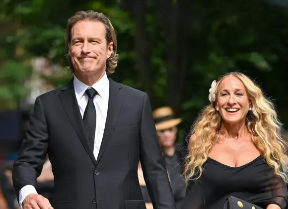 Näyttelijä lähti ovet paukkuen suosikkisarjasta – tätä on luvassa uudella And Just Like That -kaudella