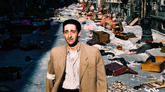 Pianisti on yksi Roman Polanskin tunnetuimmista elokukuvista. Sen päätähti Adrien Brody ei ota kantaa ohjaajan syytteisiin. – Elämä on monimutkaista. Pyrin tekemään yhteistyötä taiteellisten ihmisten kanssa tuomitsematta, näyttelijä on todennut.