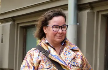 No, mutta nyt on värikästä Rosa Meriläinen – paparazzikuvat!