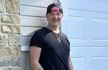 Waldo, 57, ja uusi Johanna-rakas, 42, lemmenlomalla – näin hän kommentoi parin tulevaisuutta