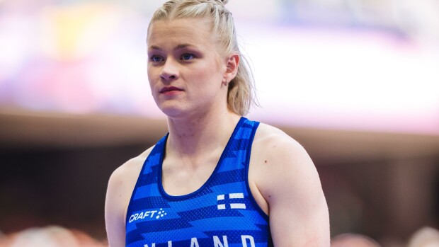 Wilma Murto rikkoi hiljaisuuden