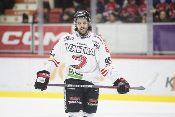 Jyväskylän ylpeys JYP jäi Lahtisen viimeiseksi liigaseuraksi.
