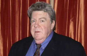 Cheers-tähti George Wendt nukkui pois – muistatko nämä roolit?