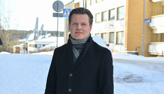 Sami Kapanen asuu nykyään Lahdessa, sillä hän valmentaa Pelicansia.