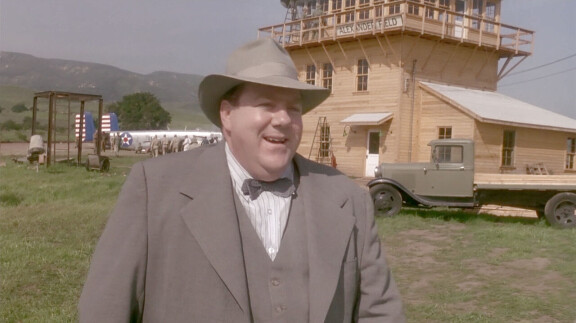 1990-luvun alussa George Wendt näytteli Mel Gibsonin ja Jamie Lee Curtisin rinnalla elokuvassa Ikuisesti nuori.