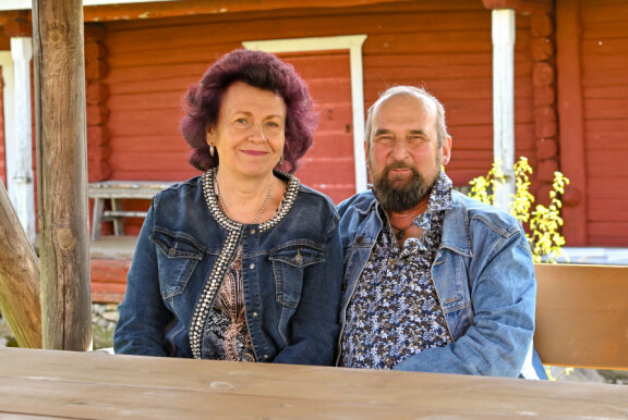 Anita näyttäytyi ensimmäisen kerran tv-katsojille vuonna 2022 esitetyllä Farmi-kaudella.