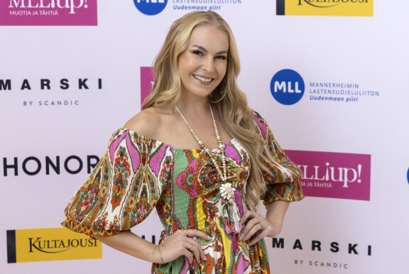 Alina ja Joonas etsivät pitkään uutta kotia.