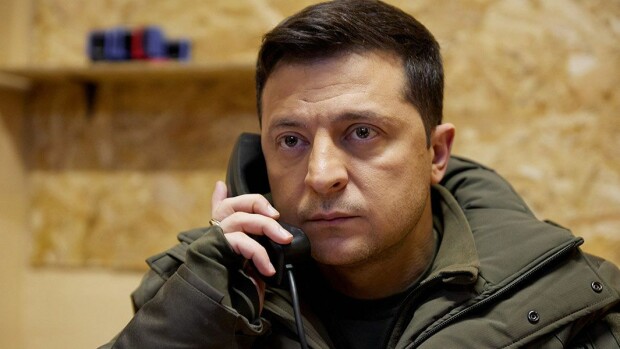 Miten koomikosta tuli sota-ajan johtaja? Yle esittää Ukrainan presidentti Zelenskyin ihmeellisen elämäntarinan volodymyr_zelenskyi_yle_76af29b93c.jpg