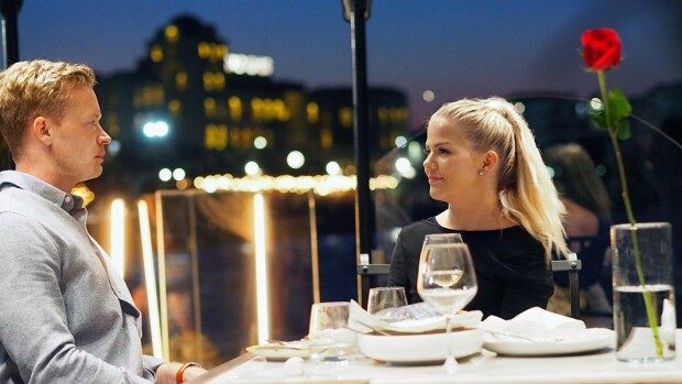 Molemmat Bachelorit liehittelevät Hannaa – kummalle hän lämpenee? bachelor_hanna_mtv_472cc1373f.jpg