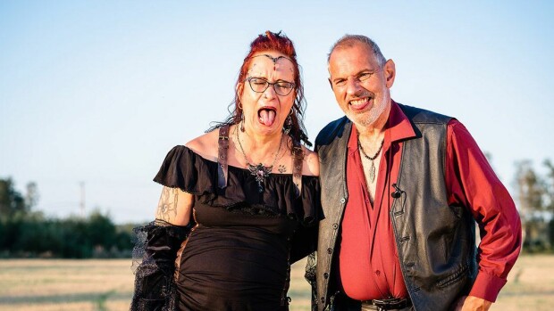 Unelmahäät: Jorman, 57, ura stripparina on herättänyt kateutta: ”On luultu, että on nu**ittu” Unelmahaeaet_Kirsi_Jorma_9341e1e3ea.jpg