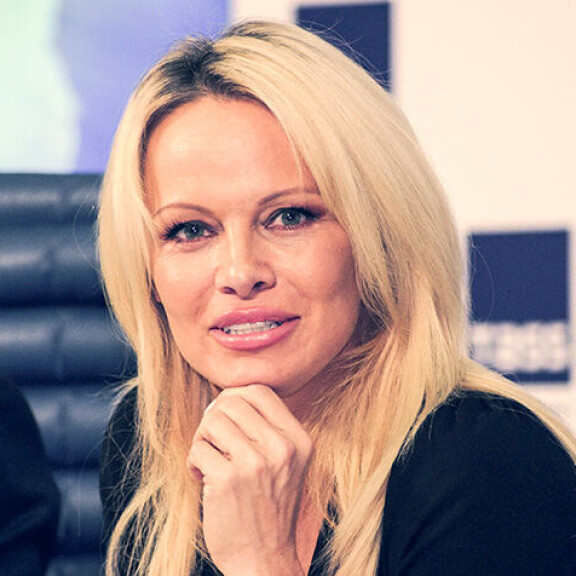 Seksivideo ja vankilaa! Näin Pamela Andersonin ja Tommy Leen kohusuhde eteni pamela anderson