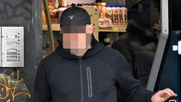 Tällaiset tuomiot muut Sillanpään huumejutun syytetyt saivat: fetissimies jatkaa vapaalla toistaiseksi - sai 4 vuoden vankeustuomion! FETISSIMIES
