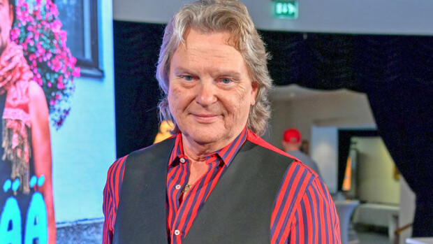 Suoraa puhetta konkarilta! Pepe Willberg, 71, ihmetteli Vain elämää -kollegoitaan: ei ollut koskaan kuullutkaan Pyhimyksestä ja Evelinasta - 'Täysin vieraita nimiä' Pepe Willberg nähdään Vain elämää -ohjelmassa.