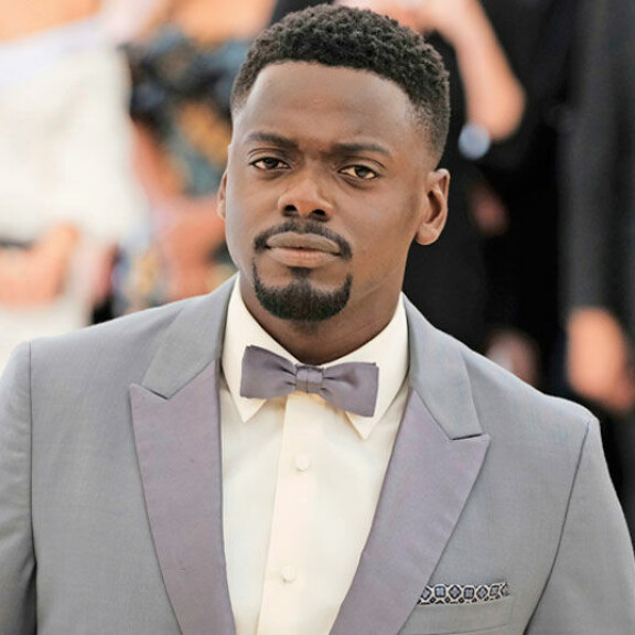 Teologi, julkkissuvun vesa, Daniel Craigin suosikki… Kuka näistä komistuksista on seuraava James Bond? Seiska esittelee kuumimmat 007-ehdokkaat – kuvat! Daniel Kaluuya